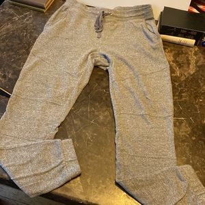 Banana Republic gray joggers mens small, womens s-m. EUC! 2 pockets